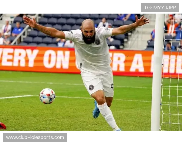 足球球星被指渣男的背后原因分析与公众形象解读 足球球星被指渣男的背后原因分析与公众形象解读